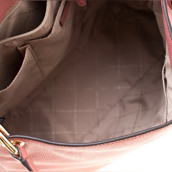 Michael Kors “Nicole” Large Shoulder Tote – Dusty Rose Pebbled Leather - Picture 6 of 10